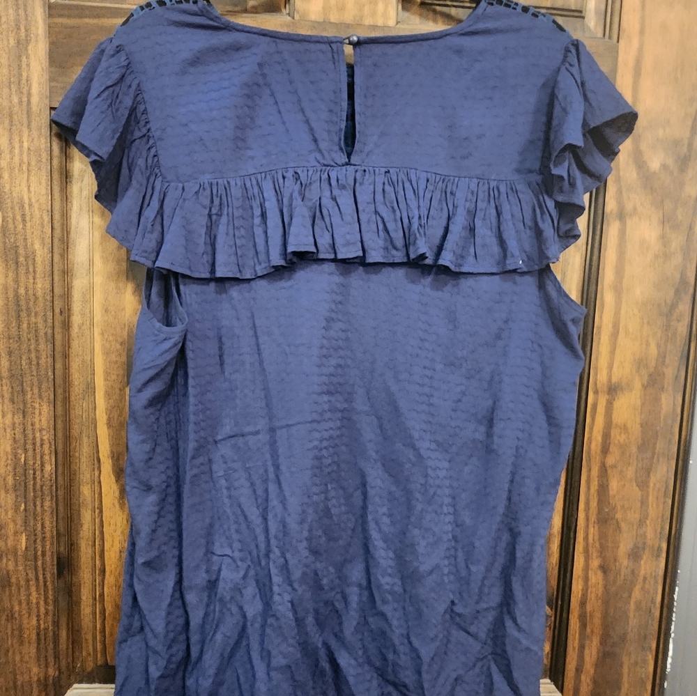 Blouse - Picture 2 of 2